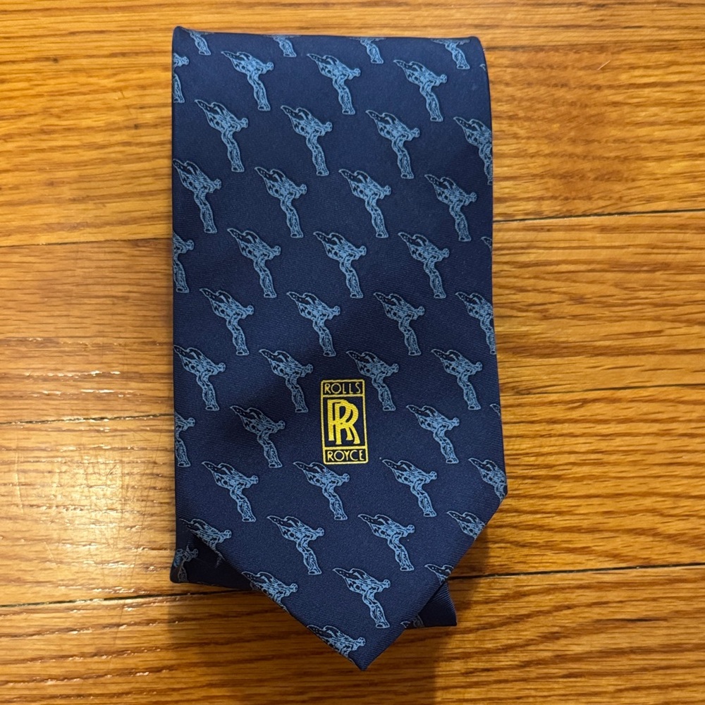 Rolls-Royce handmade 100%  silk tie